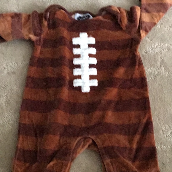 Mud pie sleeper footed pajamas - Picture 2 of 4